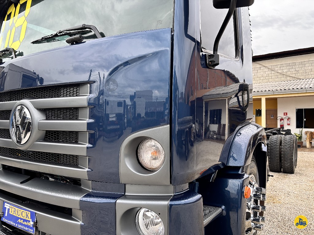 Caminhão VOLKSWAGEN VW 24250 Carga Seca ANO 2008 de Truck Mais Caminhões no Paraná