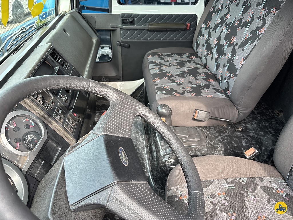 Caminhão FORD CARGO 1717 Chassis ANO 2007 de Truck Mais Caminhões no Paraná