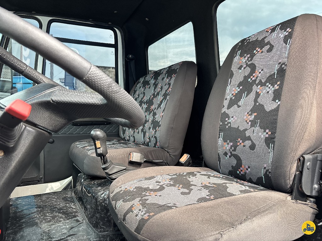 Caminhão FORD CARGO 1717 Chassis ANO 2007 de Truck Mais Caminhões no Paraná