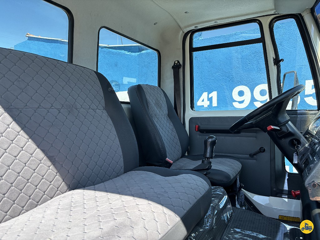 Caminhão FORD CARGO 1717 Chassis ANO 2007 de Truck Mais Caminhões no Paraná