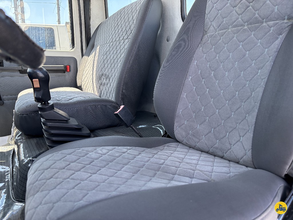 Caminhão FORD CARGO 1717 Chassis ANO 2007 de Truck Mais Caminhões no Paraná