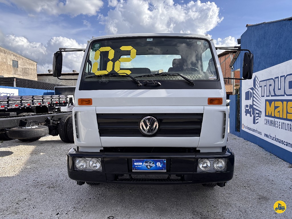Caminhão VOLKSWAGEN VW 13150 Chassis ANO 2002 de Truck Mais Caminhões no Paraná