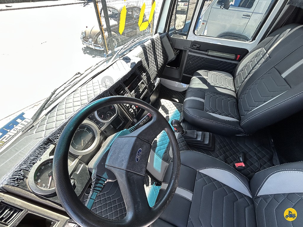 Caminhão FORD CARGO 1717 Chassis ANO 2007 de Truck Mais Caminhões no Paraná