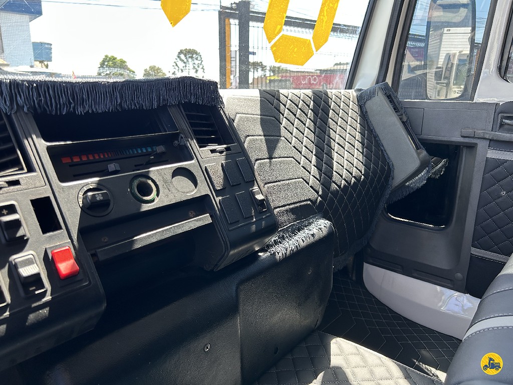 Caminhão FORD CARGO 1717 Chassis ANO 2007 de Truck Mais Caminhões no Paraná