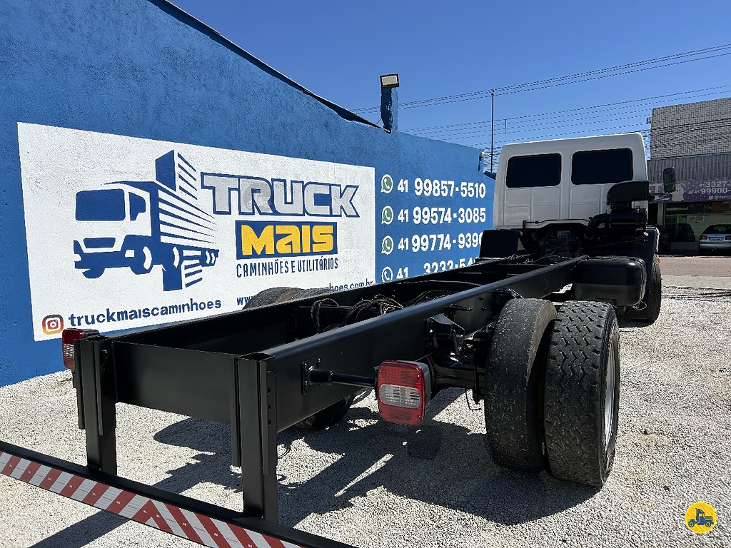 Caminhão FORD CARGO 1717 Chassis ANO 2007 de Truck Mais Caminhões no Paraná