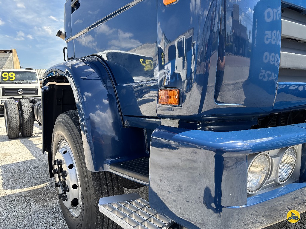 Caminhão VOLKSWAGEN VW 13150 Chassis ANO 2001 de Truck Mais Caminhões no Paraná