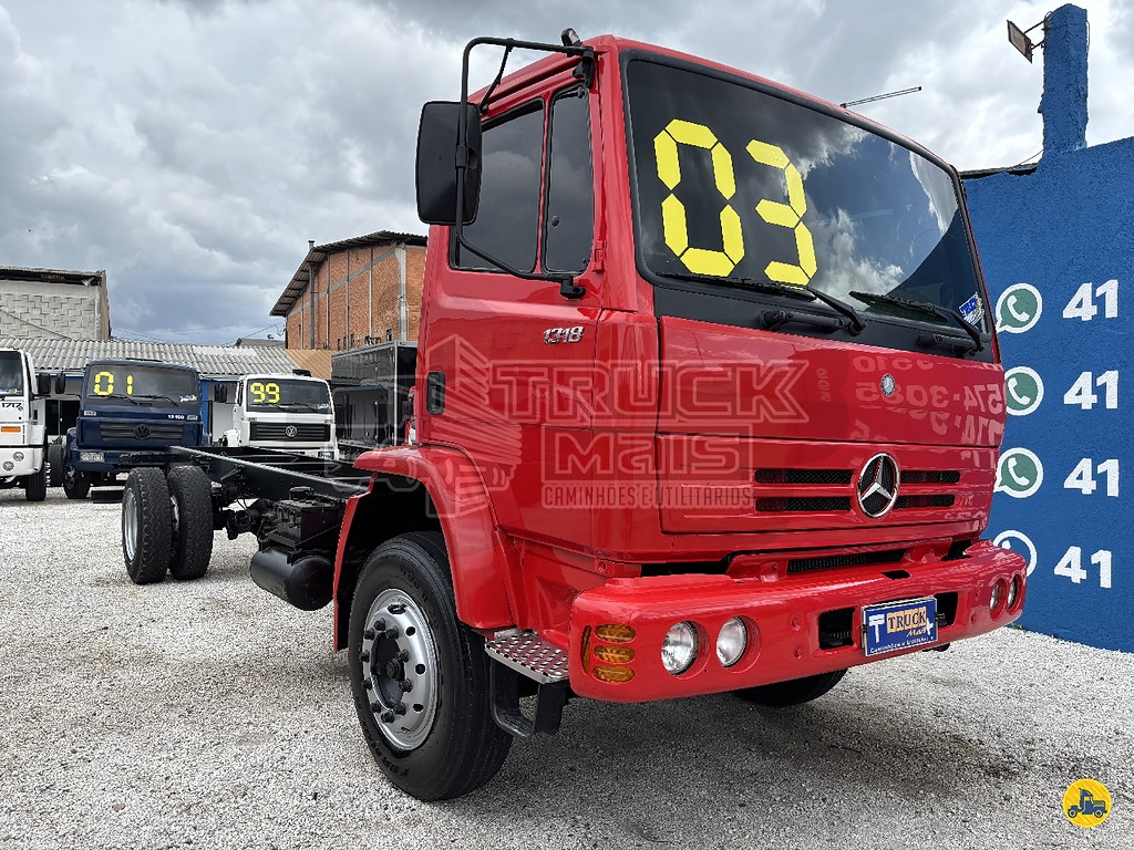 Caminhão MERCEDES BENZ MB 1318 Chassis ANO 2003 de Truck Mais Caminhões no Paraná