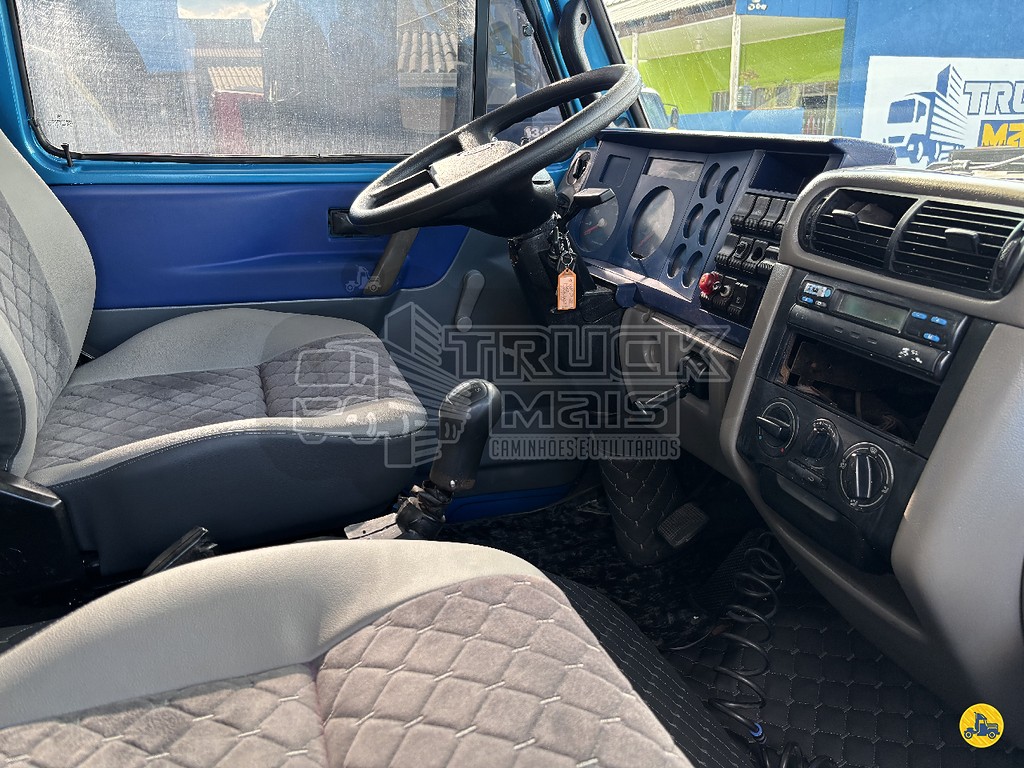 Caminhão VOLKSWAGEN VW 17180 Chassis ANO 2008 de Truck Mais Caminhões no Paraná