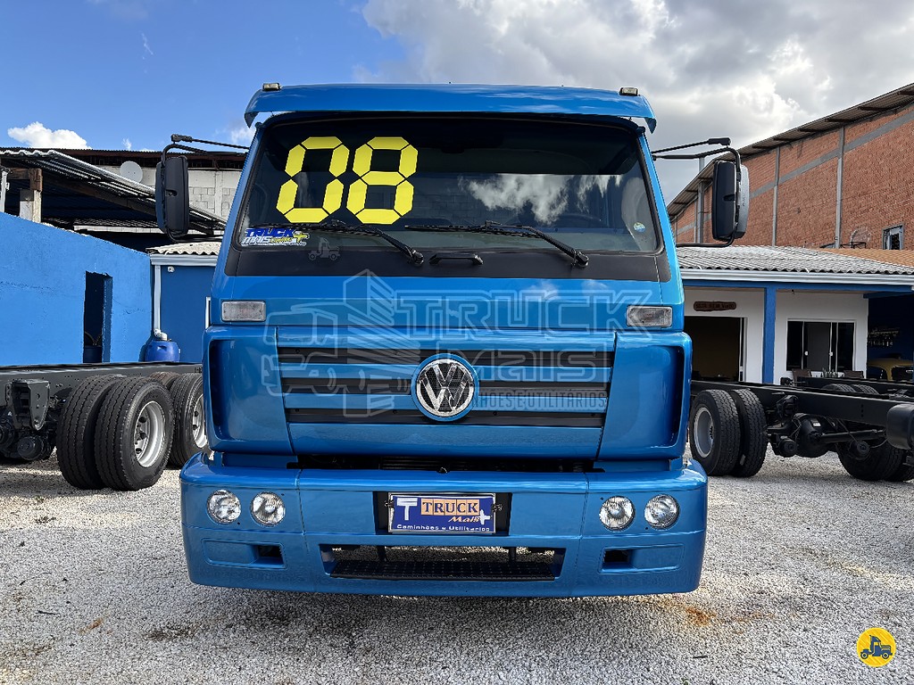 Caminhão VOLKSWAGEN VW 17180 Chassis ANO 2008 de Truck Mais Caminhões no Paraná