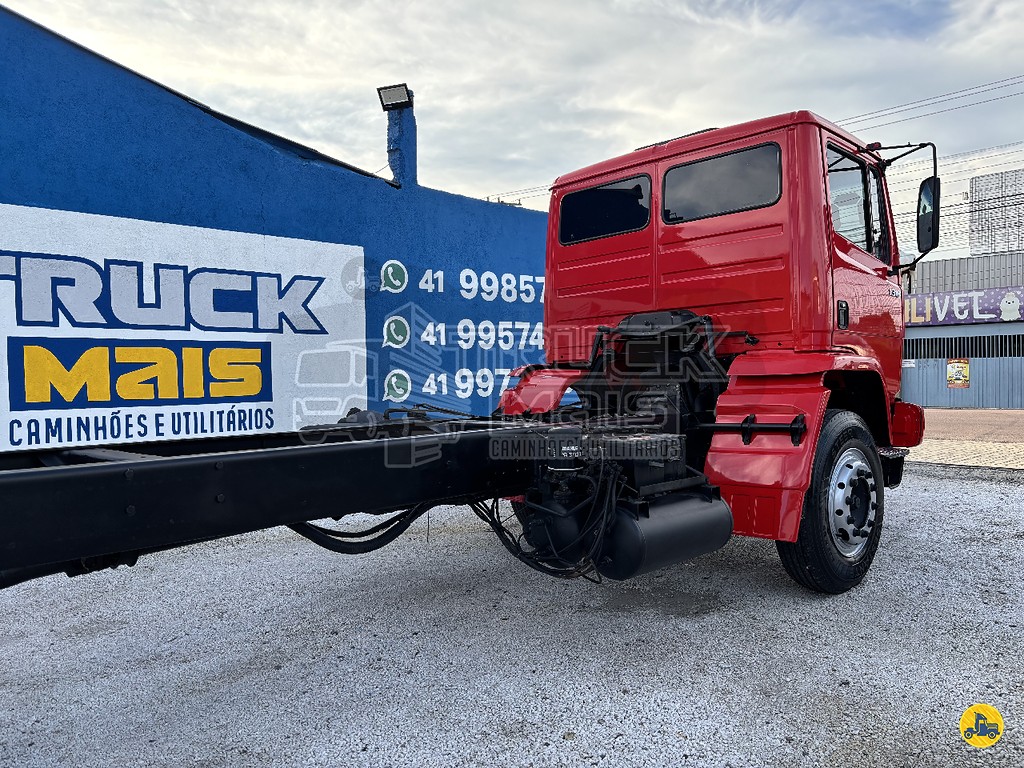Caminhão MERCEDES BENZ MB 1318 Chassis ANO 2003 de Truck Mais Caminhões no Paraná