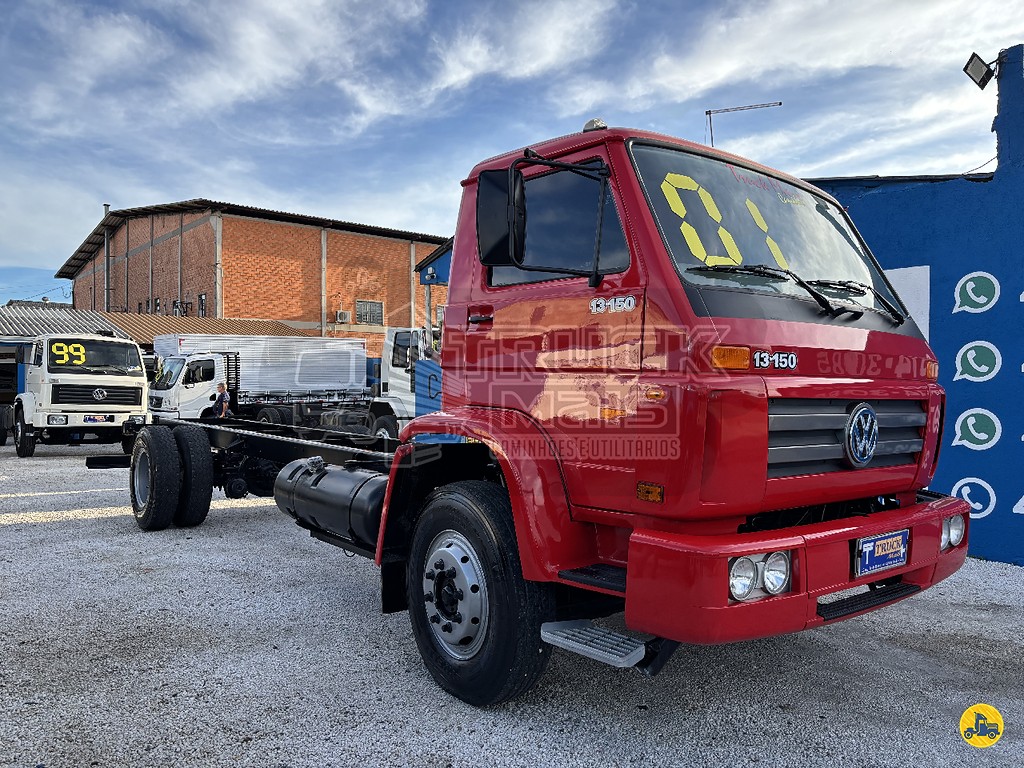 Caminhão VOLKSWAGEN 13.150 Chassis ANO 2003 de Truck Mais Caminhões no Paraná