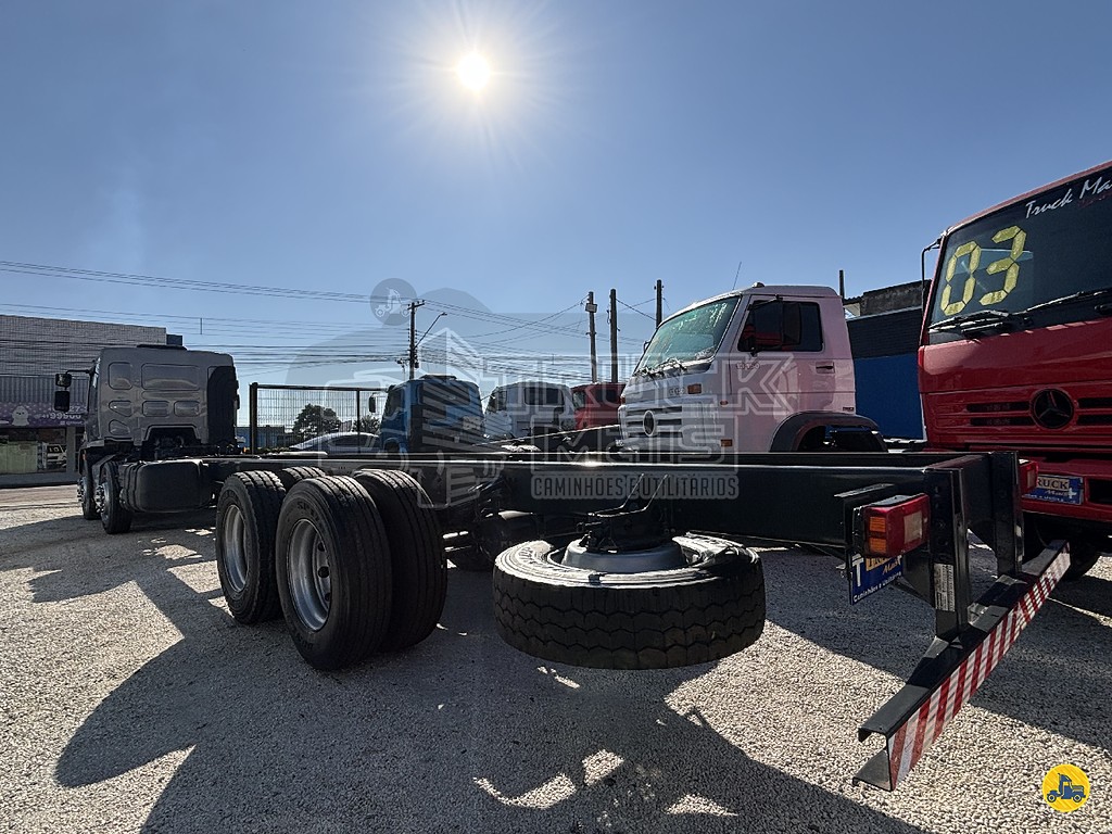 Caminhão VOLVO VM 330 Chassis ANO 2022 de Truck Mais Caminhões no Paraná