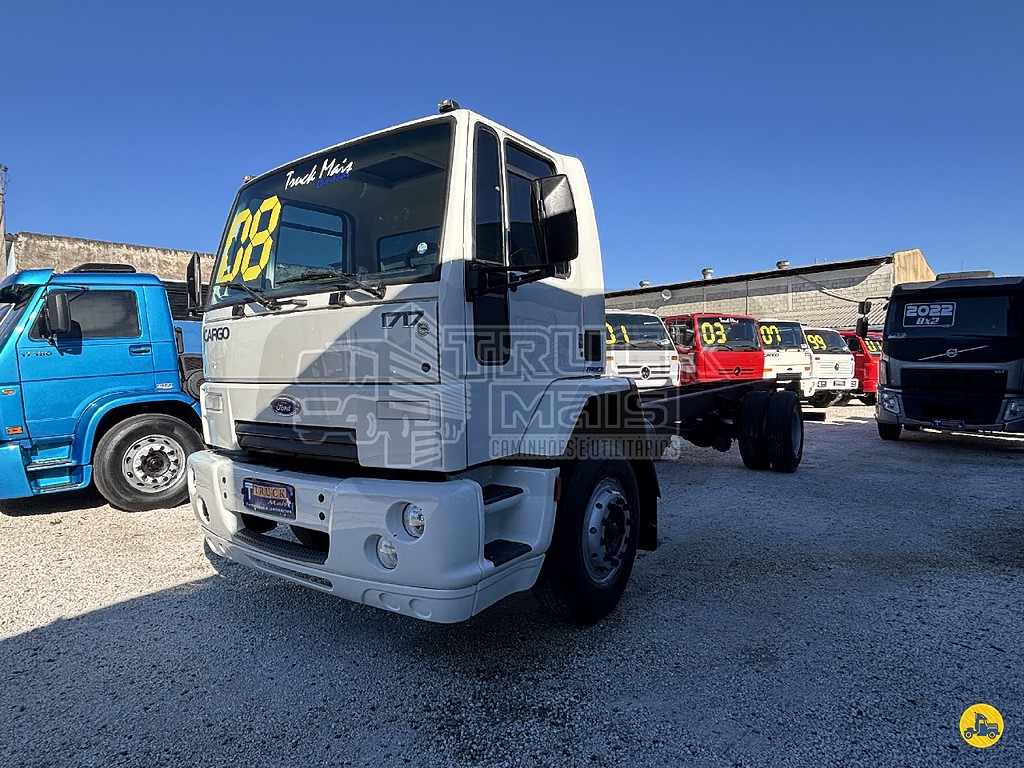 Caminhão FORD CARGO 1717 Chassis ANO 2008 de Truck Mais Caminhões no Paraná