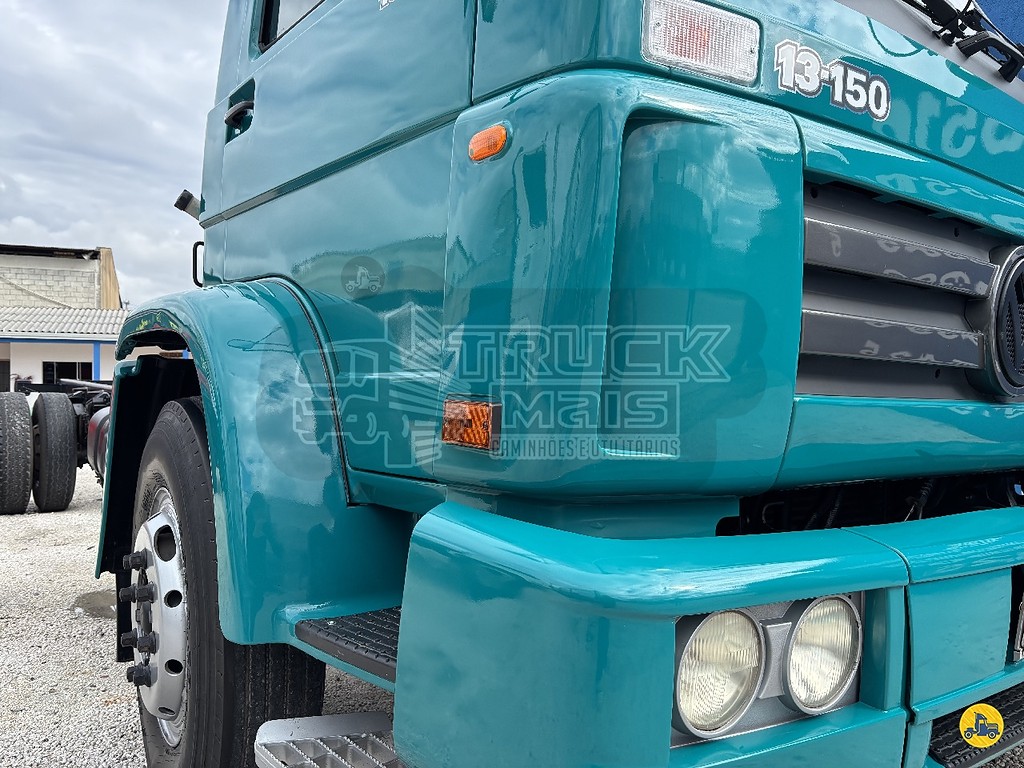 Caminhão VOLKSWAGEN VW 13150 Chassis ANO 2001 de Truck Mais Caminhões no Paraná