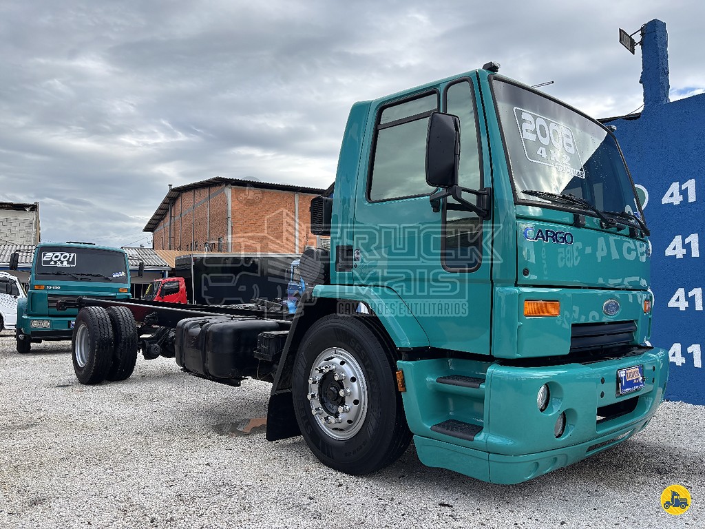 Caminhão FORD CARGO 1717 Chassis ANO 2008 de Truck Mais Caminhões no Paraná