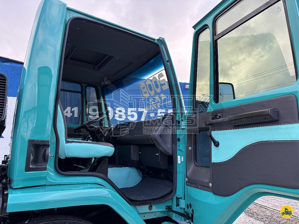 Caminhão FORD CARGO 1717 Chassis ANO 2008 de Truck Mais Caminhões no Paraná