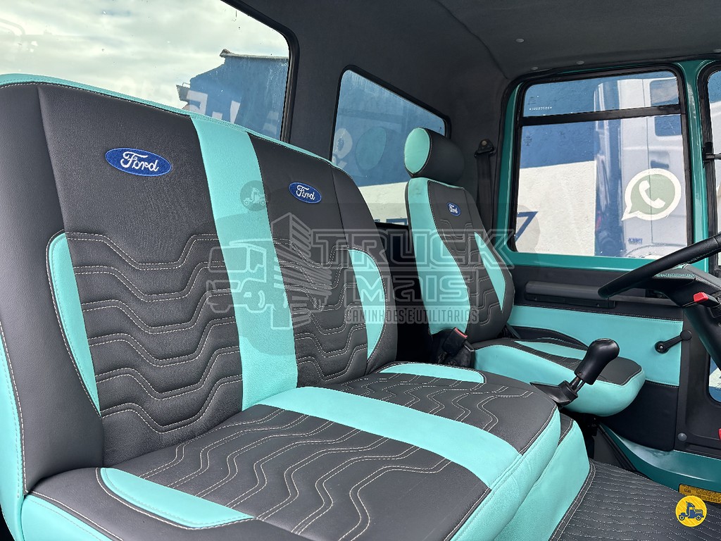 Caminhão FORD CARGO 1717 Chassis ANO 2008 de Truck Mais Caminhões no Paraná