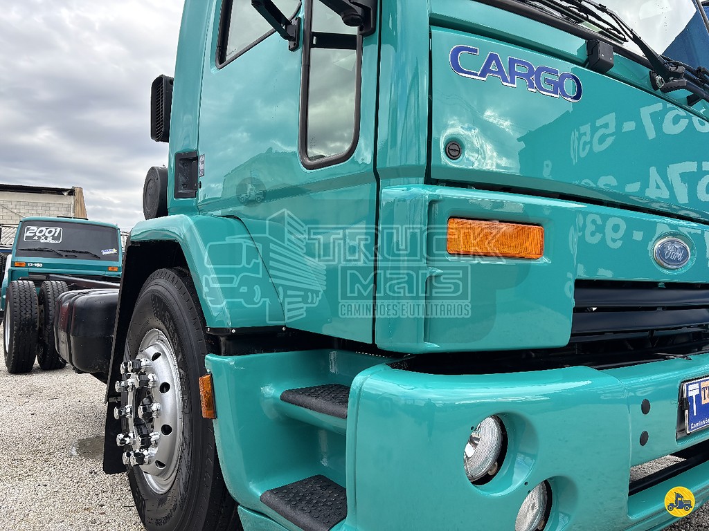 Caminhão FORD CARGO 1717 Chassis ANO 2008 de Truck Mais Caminhões no Paraná