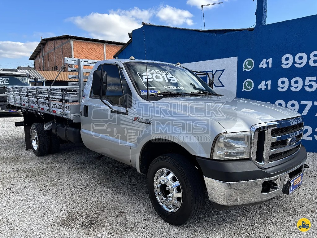 Caminhão FORD F-4000 Carga Seca ANO 2019 de Truck Mais Caminhões no Paraná