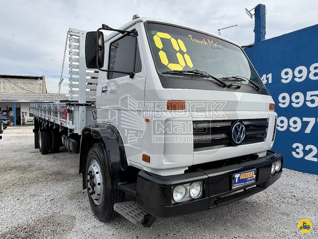Caminhão VOLKSWAGEN VW 13150 Carga Seca ANO 2001 de Truck Mais Caminhões no Paraná