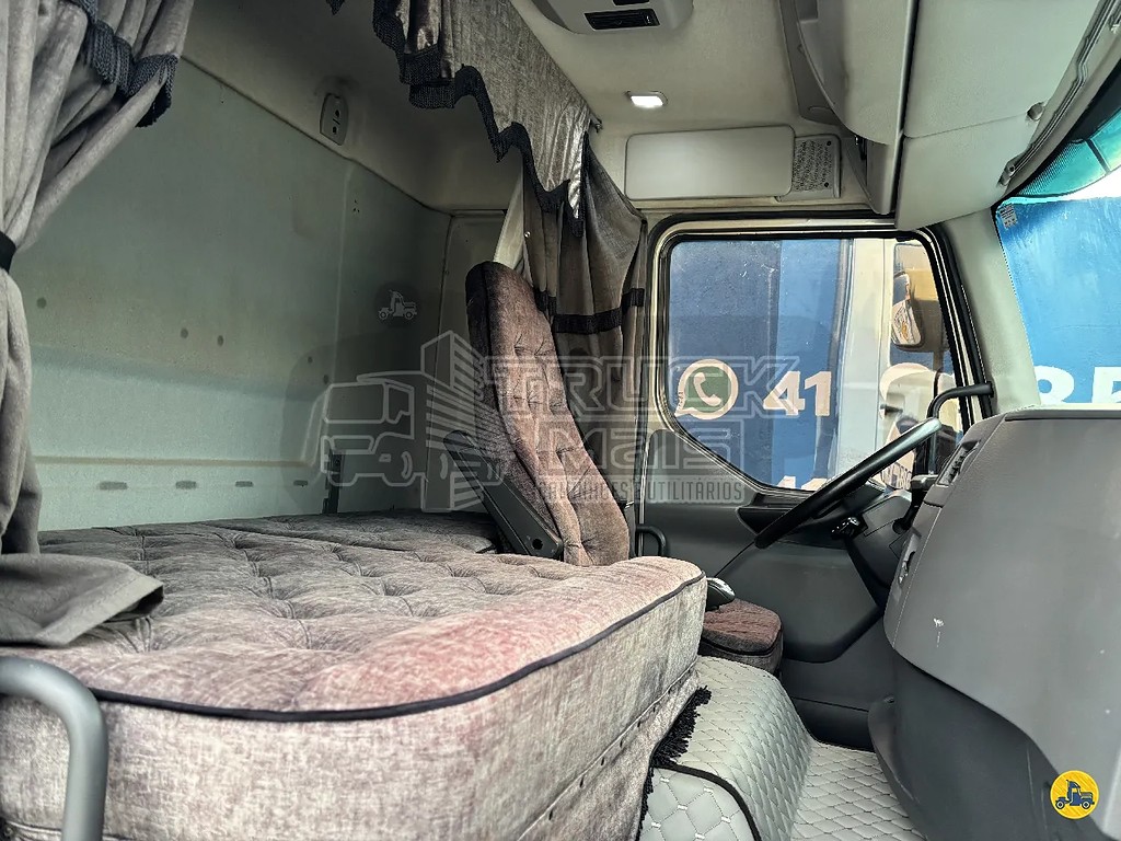 Caminhão VOLVO VM 330 Carga Seca ANO 2022 de Truck Mais Caminhões no Paraná