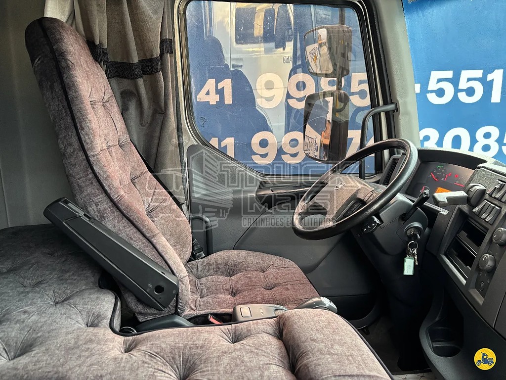 Caminhão VOLVO VM 330 Carga Seca ANO 2022 de Truck Mais Caminhões no Paraná