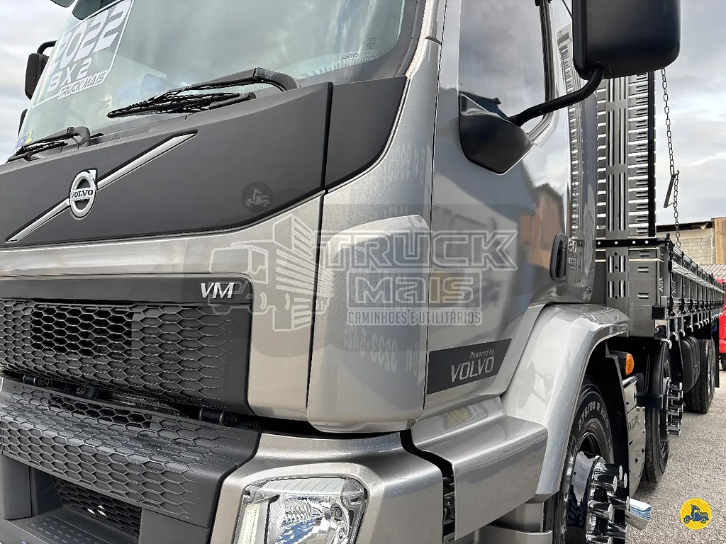 Caminhão VOLVO VM 330 Carga Seca ANO 2022 de Truck Mais Caminhões no Paraná