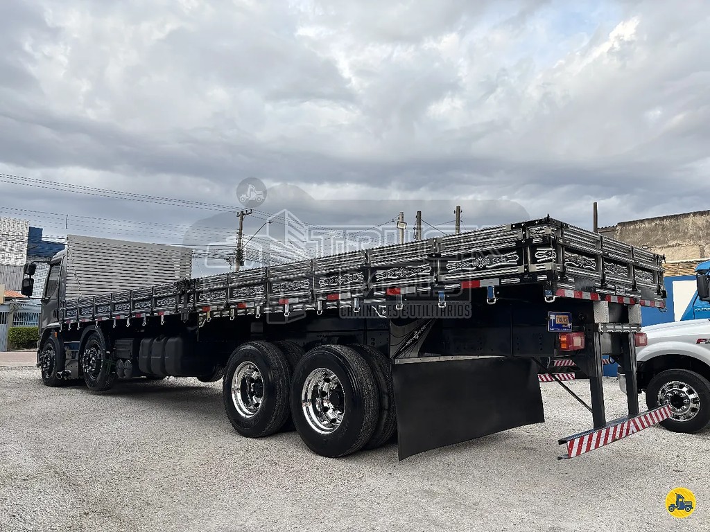 Caminhão VOLVO VM 330 Carga Seca ANO 2022 de Truck Mais Caminhões no Paraná
