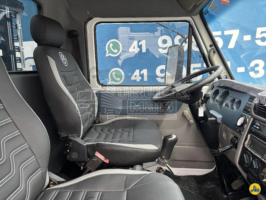 Caminhão VOLKSWAGEN VW 8150 Carroceria ANO 2012 de Truck Mais Caminhões no Paraná