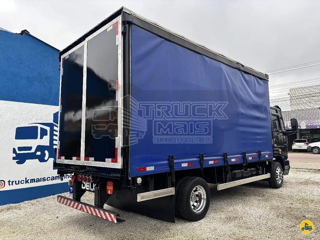 Caminhão FORD CARGO 816 Baú Sider ANO 2015 de Truck Mais Caminhões no Paraná