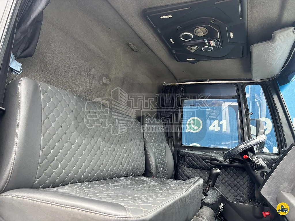 Caminhão FORD CARGO 816 Baú Sider ANO 2015 de Truck Mais Caminhões no Paraná