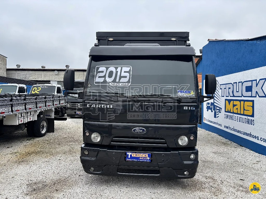 Caminhão FORD CARGO 816 Baú Sider ANO 2015 de Truck Mais Caminhões no Paraná