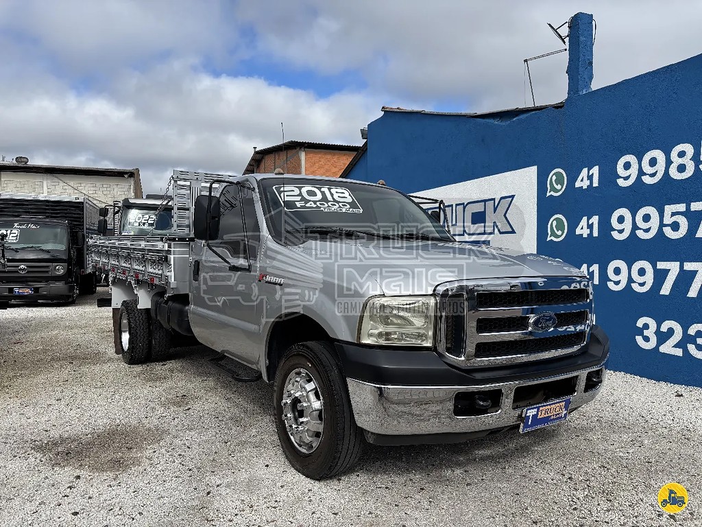 Caminhão FORD F-4000 Carga Seca ANO 2018 de Truck Mais Caminhões no Paraná