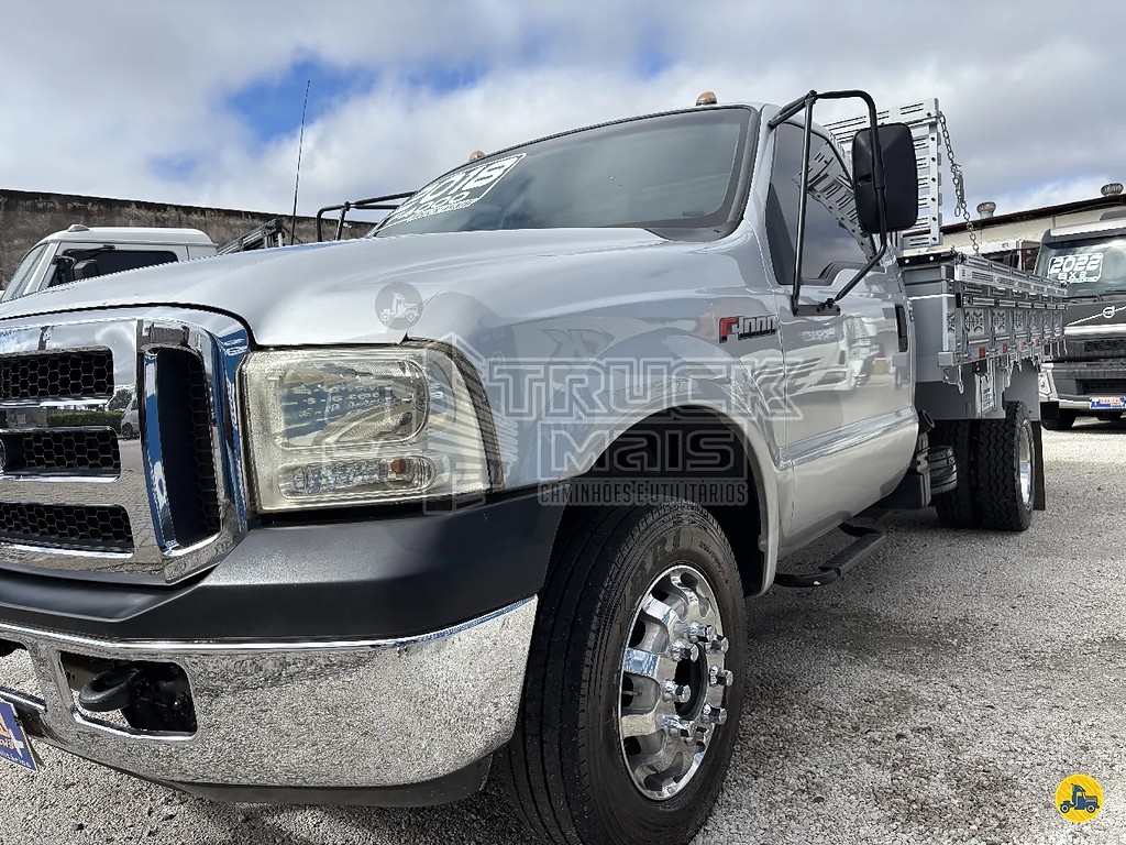 Caminhão FORD F-4000 Carga Seca ANO 2018 de Truck Mais Caminhões no Paraná