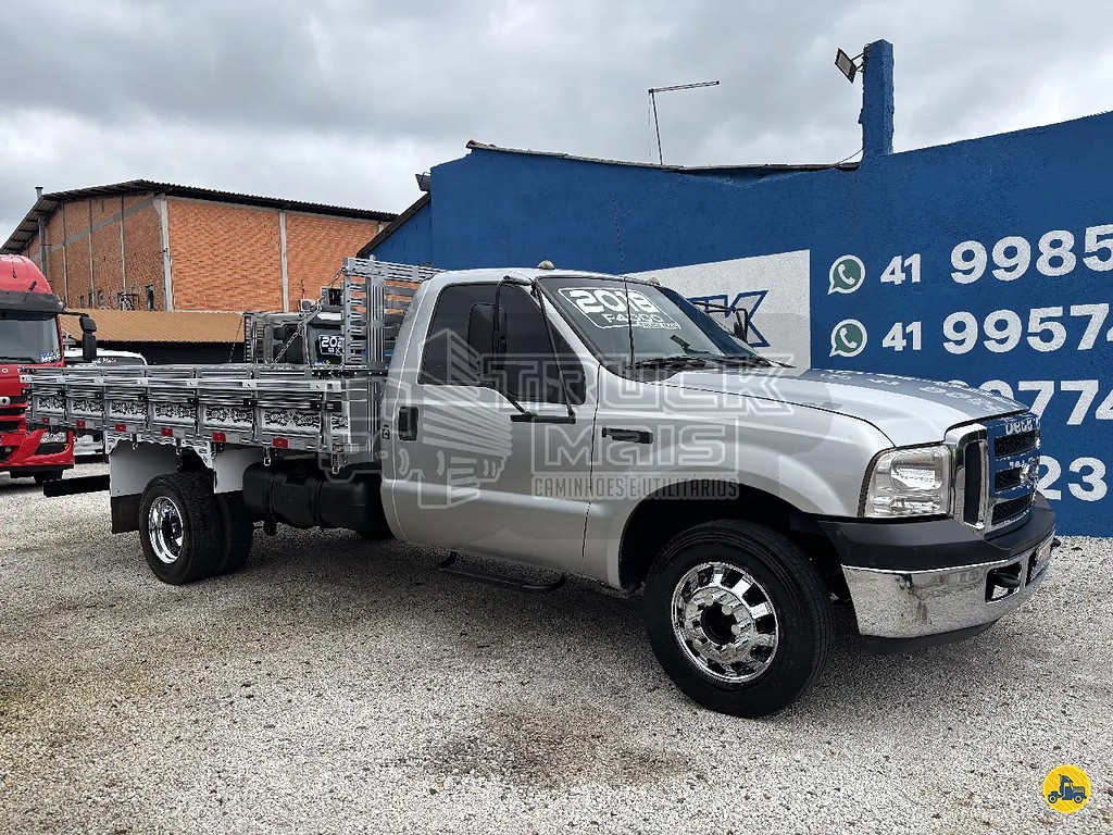 Caminhão FORD F-4000 Carga Seca ANO 2018 de Truck Mais Caminhões no Paraná