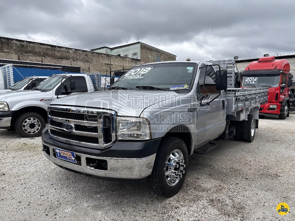 Caminhão FORD F-4000 Carga Seca ANO 2018 de Truck Mais Caminhões no Paraná