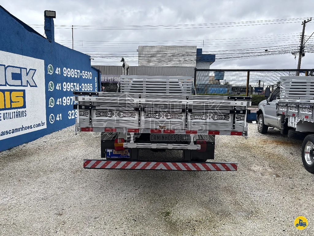 Caminhão FORD F-4000 Carga Seca ANO 2018 de Truck Mais Caminhões no Paraná