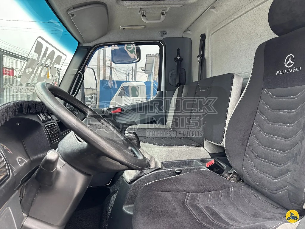 Caminhão MERCEDES BENZ MB 1016 Chassis ANO 2016 de Truck Mais Caminhões no Paraná