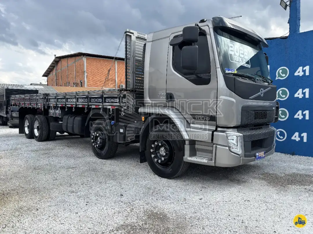 Caminhão VOLVO VM 330 Carga Seca ANO 2022 de Truck Mais Caminhões no Paraná
