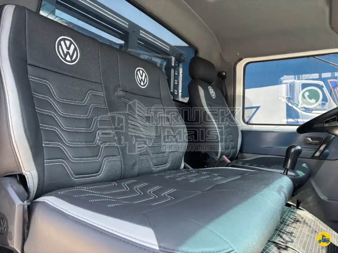 Caminhão VOLKSWAGEN VW 8150 Carga Seca ANO 2012 de Truck Mais Caminhões no Paraná