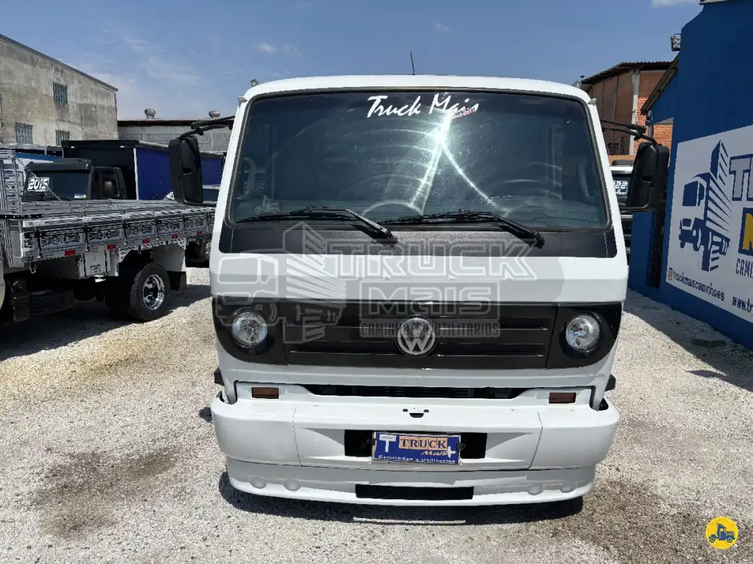 Caminhão VOLKSWAGEN VW 8150 Carga Seca ANO 2012 de Truck Mais Caminhões no Paraná