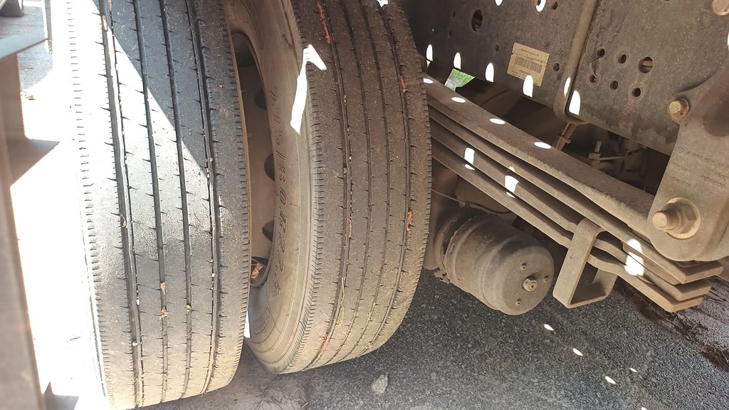 Caminhão MERCEDES BENZ MB 1719 Cegonha ANO 2019 de Automec Veículos em São Paulo