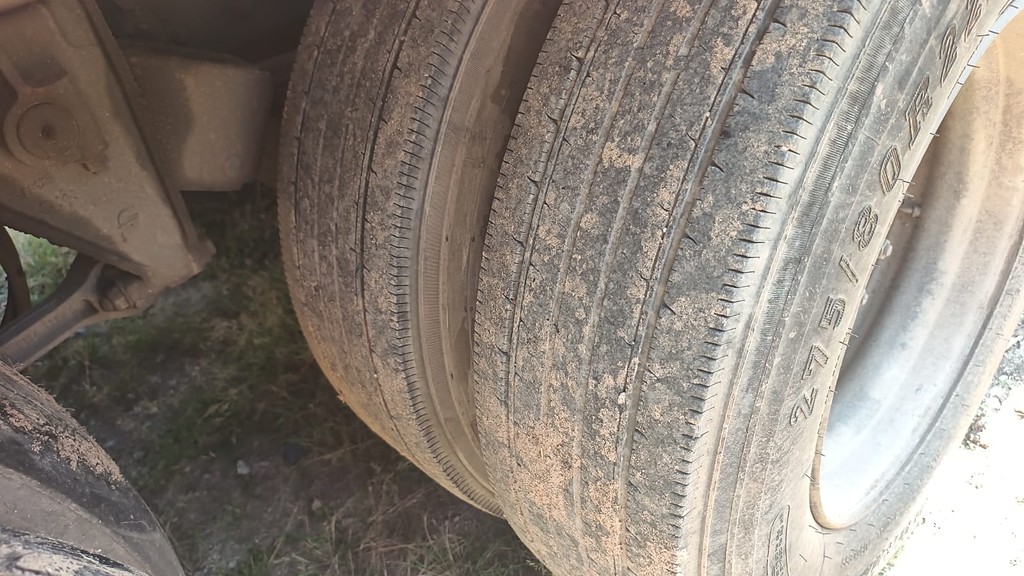 Caminhão IVECO TECTOR 240E28 Cegonha ANO 2016 de Automec Veículos em São Paulo