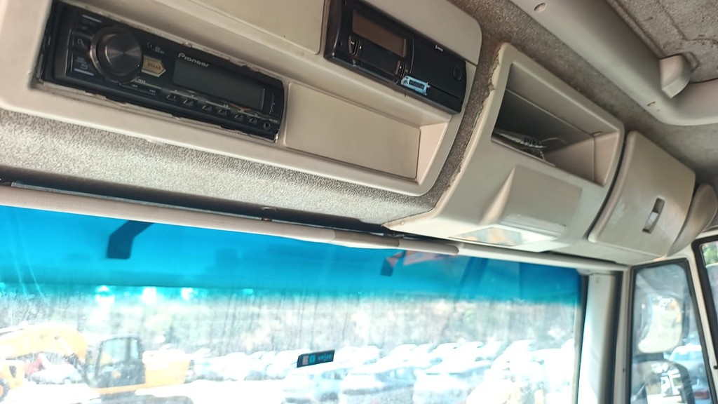 Caminhão IVECO TECTOR 240E28 Cegonha ANO 2016 de Automec Veículos em São Paulo