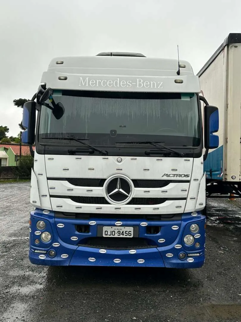 Caminhão MERCEDES BENZ MB 2651 Cavalo Mecânico ANO 2019 de Werner Log na Santa Catarina