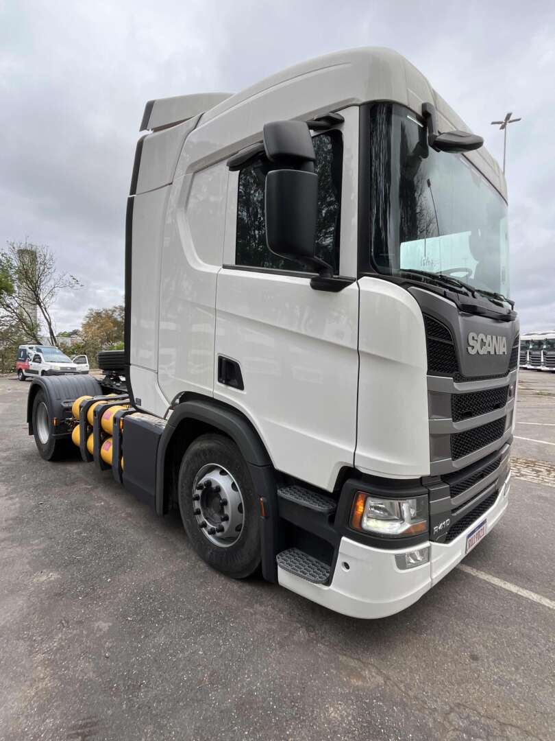 Caminhão SCANIA 410 Cavalo Mecânico ANO 2022 de Renato Vamos Seminovos em São Paulo