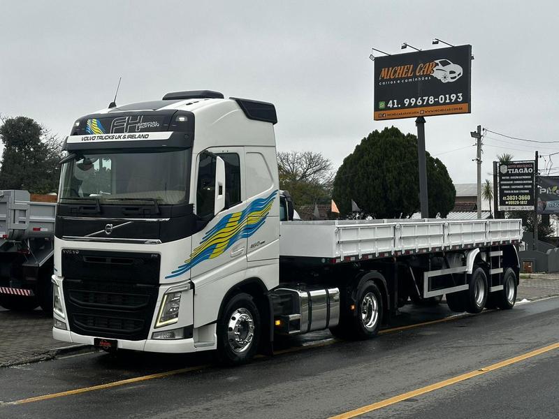 Caminhão VOLVO FH 460 Conjunto Cavalo + Carreta ANO 2021 de Michel Car no Paraná