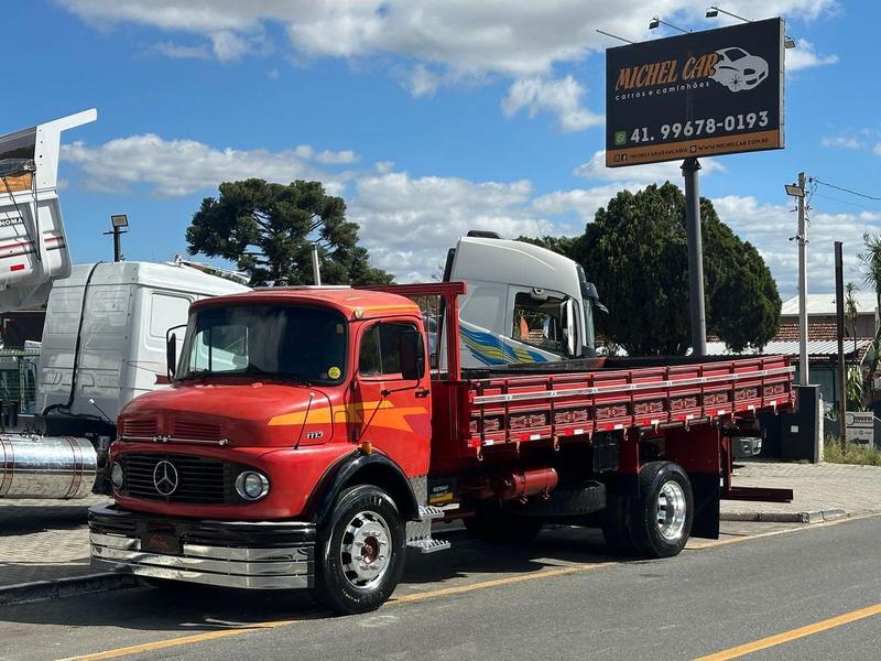 Caminhão MERCEDES BENZ MB 1113 Carroceria ANO 1977 de Michel Car no Paraná