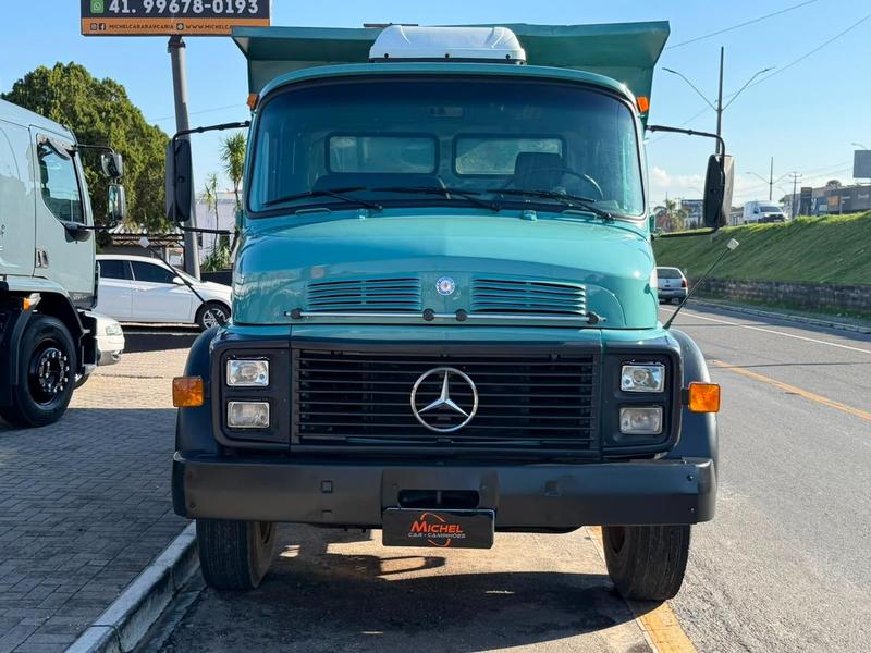 Caminhão MERCEDES BENZ MB 2220 Caçamba Basculante ANO 1987 de Michel Car no Paraná