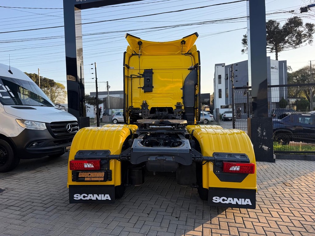 Caminhão SCANIA 460 Cavalo Mecânico ANO 2024 de Gauchinho Multimarcas no Paraná